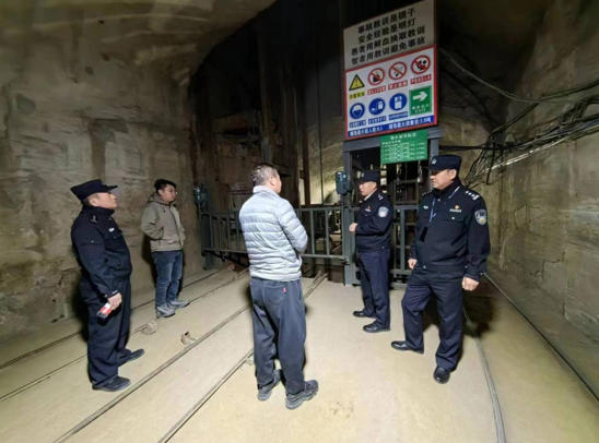 ScreenShot_2025-12-05_155703_513.jpg ScreenShot_2025-12-05_155703_513.jpg